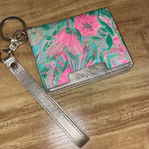 Lilly Pulitzer Handbags - Lily Pulitzer wristlet
